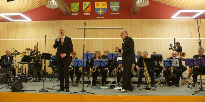 Tribute to Frank Sinatra, a 